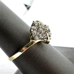 Lady's Gold Ring 14K Yellow Gold 3g Size:8